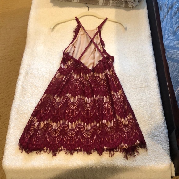 Urban Outfitters red halter dress - Picture 4 of 8